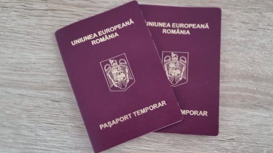 Cei peste un milion de români care trăiesc în Spania vor putea obţine dubla cetăţenie