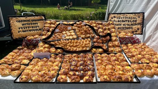 Festivalul Plăcintelor se desfășoară la Lacul Noua