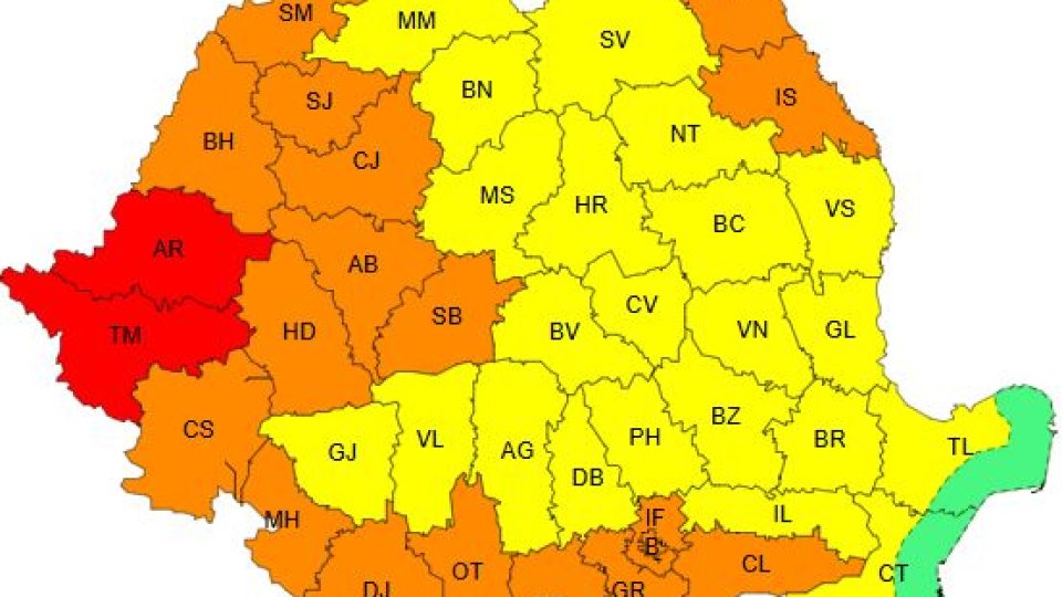 ANM: Alertele de caniculă rămân în vigoare luni şi marţi, în cea mai mare parte a ţării