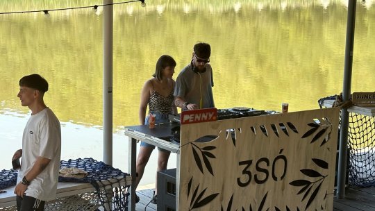 3 Smoked Olives, la Hărman