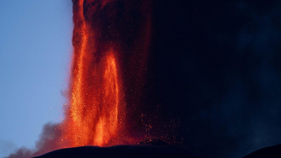 A erupt Etna | VIDEO