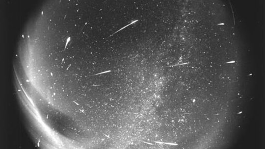 Stați cu ochii pe cer