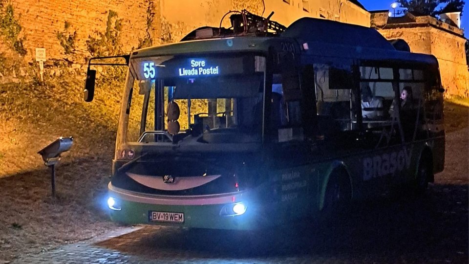 Autobuzul 55 nu va mai urca de miercuri la Cetățuie