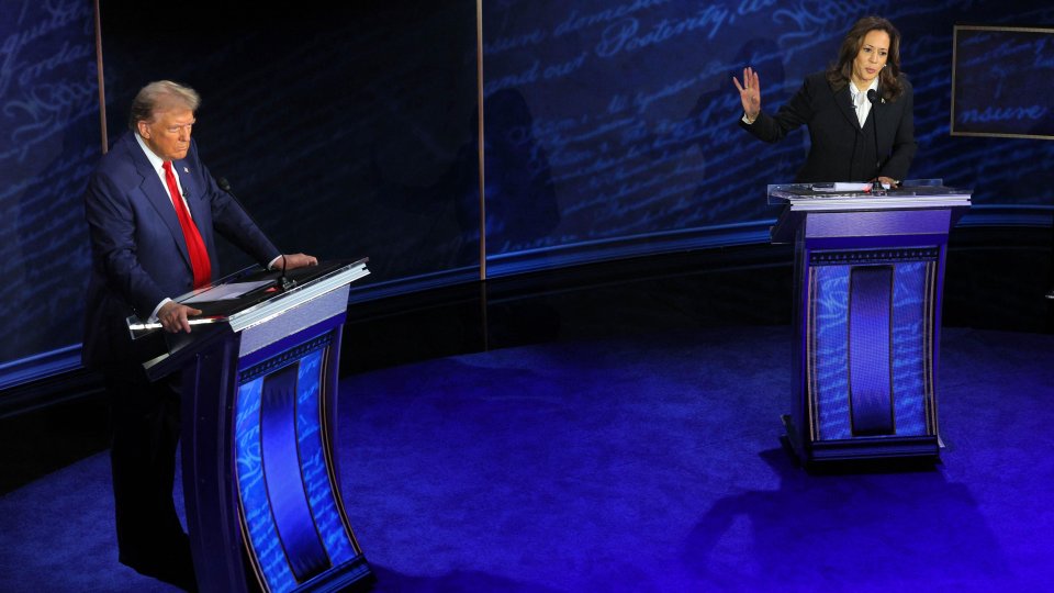 Harris a punctat în dezbaterea cu Trump