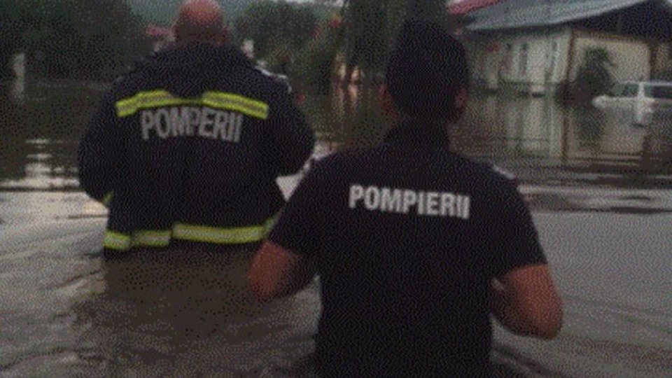 Inundaţii în judeţul Galaţi / IGSU: Numărul morţilor a ajuns la 6