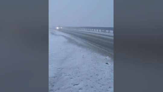 Strat de zăpadă de 5 centimetri, pe Transalpina