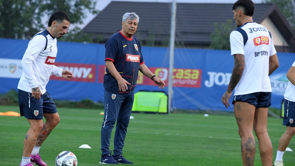 Fotbal. Mircea Lucescu, primul antrenament cu „tricolorii”
