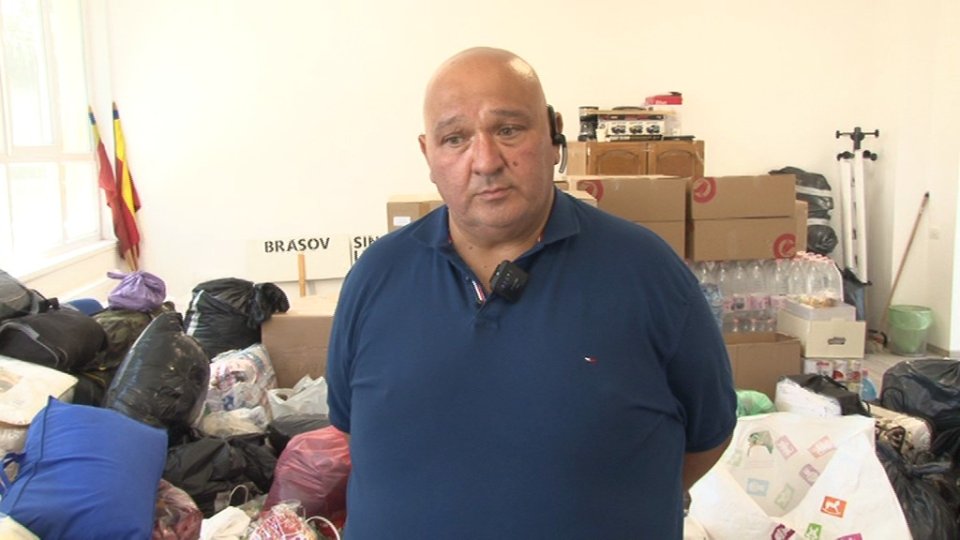 Angajații RATBV, ajutor pentru sinistrații din Galați
