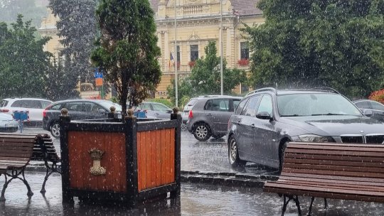 Brașovul sub cod portocaliu și cod galben de vreme severă