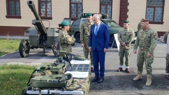 Mircea Geoană a demisionat din funcţia de secretar general adjunct al NATO