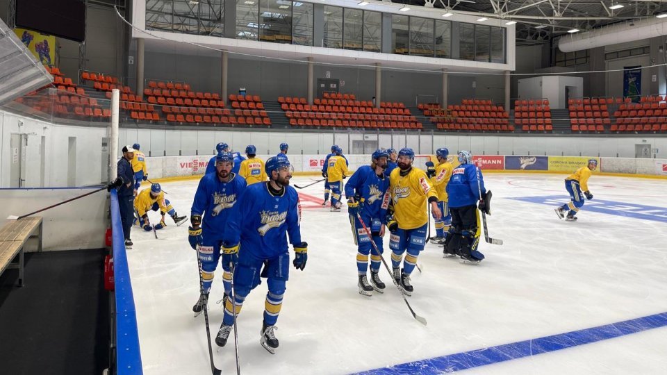 Hochei. Corona Brașov, start în Campionatul Național