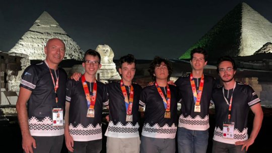 România a câştigat patru medalii la Olimpiada Internaţională de Informatică din Egipt