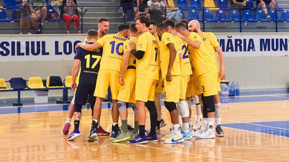 Volei: Corona Brașov a încheiat pe locul doi turneul amical de volei masculin Cupa Corona