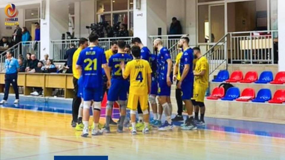Volei: Corona Brașov a început anul 2025 cu o înfrângere