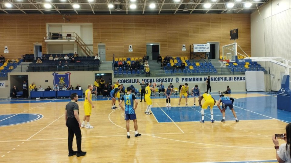 Baschet: Corona Brașov a reușit a cincea victorie consecutivă în Liga Națională
