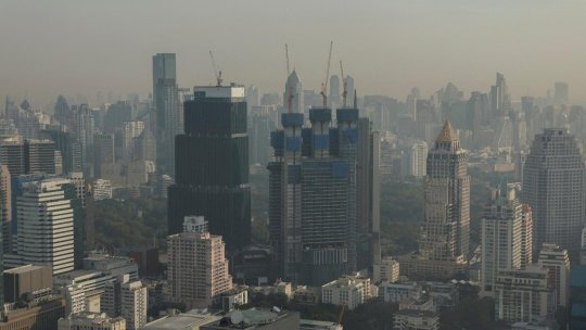 200 de școli din Bangkok, închise din cauza poluării