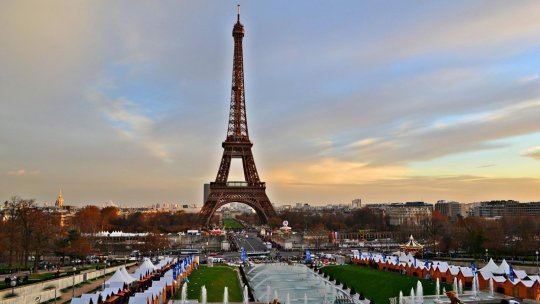 JURNAL DE CĂLĂTORIE. Implicarea poetului Vasile Alecsandri în ridicarea Turnului Eiffel