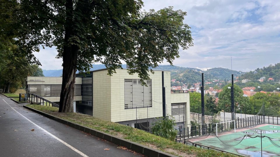 Se caută constructor pentru reabilitarea Complexului Agrement Tâmpa