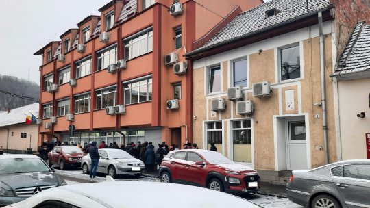 De mâine se reia plata taxelor și impozitelor locale