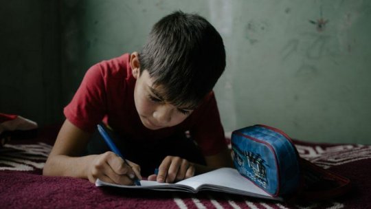 Salvați Copiii România: 1 din 3 copii români trăiește în sărăcie