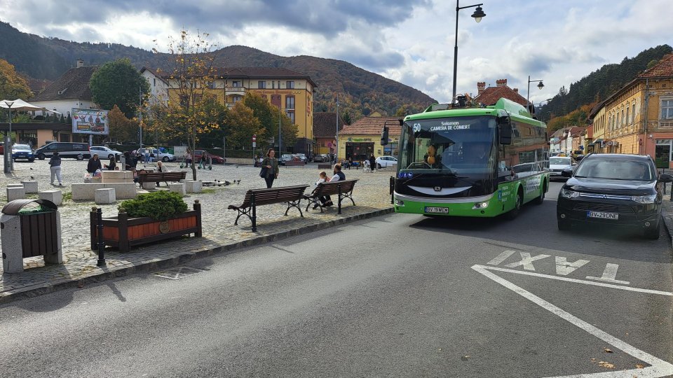 RATBV: 3 autobuze vor avea circulația suspendată în Piața Unirii