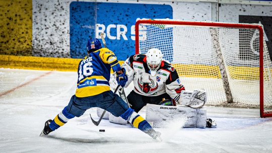 Hochei: Corona Brașov, succes la scor în Erste Liga