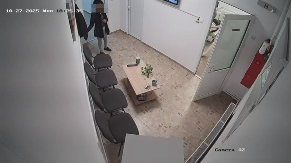Furt într-un cabinet stomatologic din Săcele