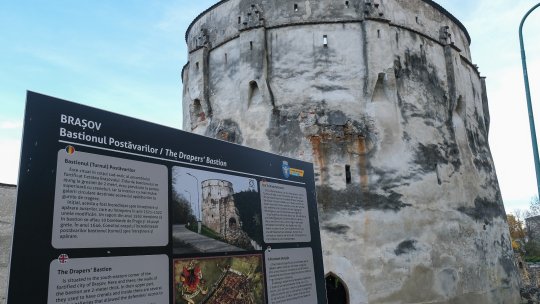 Încep lucrările de restaurare a Bastionului Postăvarilor