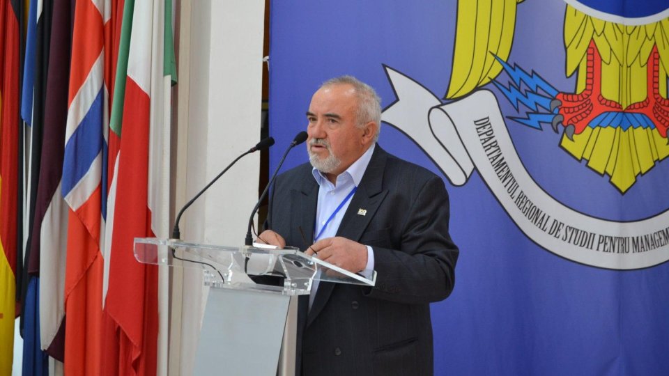 Brașovul are trei noi cetățeni de onoare