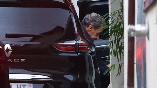 Fostul președinte francez Nicolas Sarkozy, eliberat și plasat sub control judiciar