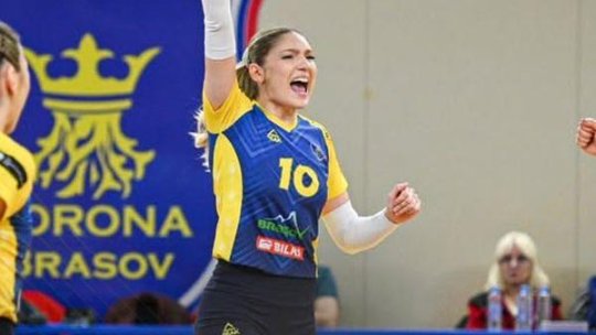 Volei feminin / Corona se impune în set decisiv