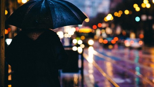 Vremea se răceşte semnificativ până pe 24 noiembrie