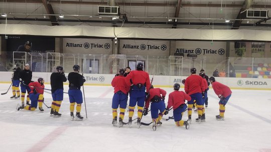 Hochei / Cu 6 sportivi de la Corona, echipa națională s-a reunit sub comanda noului selecționer