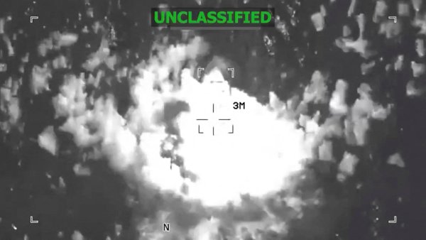 Forţele americane au lovit încă 3 ambarcaţiuni care ar fi transportat droguri