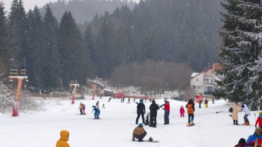 Poiana Brașov. S-au deschis pârtiile Bradul și Stadion