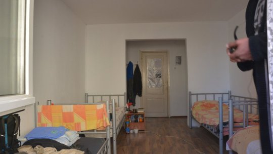 Adăpostul de noapte, aproape plin