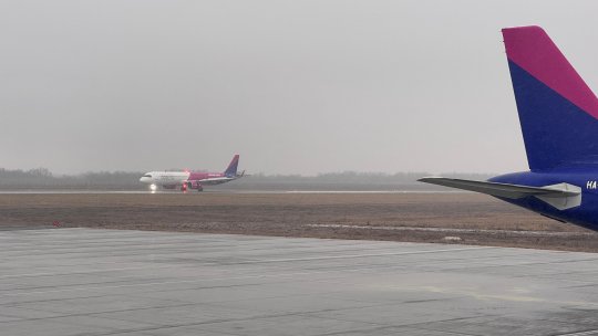 Activitatea pe Aeroportul de la Brașov se desfășoară în condiții de iarnă