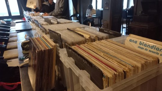 Târg de viniluri în Centrul Istoric