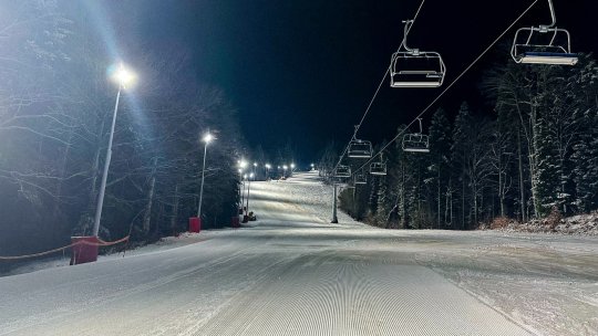 Se va putea schia în nocturnă pe pârtiile Lupului Inferior și Drumul Albastru