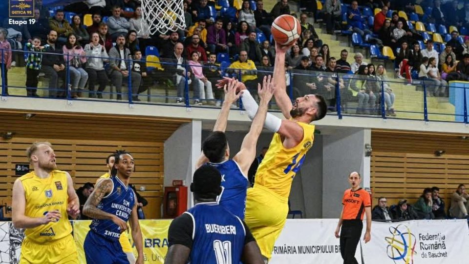 Baschet: Corona Braşov a obţinut o nouă victorie în Liga Naţională