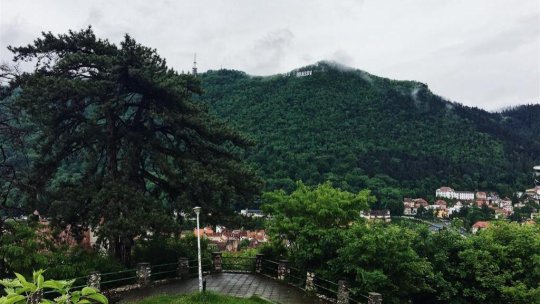 Brașovul, pe locul trei în topul destinațiilor turistice din România în noiembrie 2024