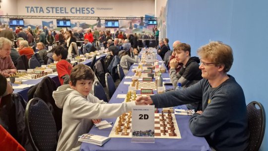 Șah: O nouă performanță remarcabilă a lui Vladimir Sofronie