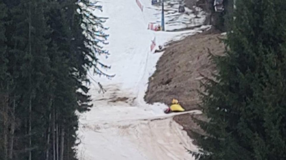 Tot mai puțină zăpadă în Poiana Brașov