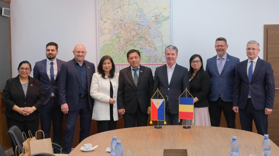Ambasadorul Statului Filipine în România, în vizită la Brașov