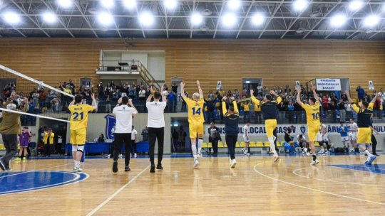 Volei masculin. Corona Brașov, la un pas de finală