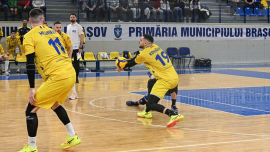 Volei masculin: Campioana Corona, la un meci de calificarea în semifinalele Diviziei A1