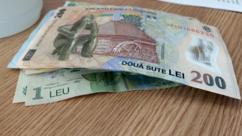 Margarina, serviciile de igienă şi cosmetică, în topul scumpirilor din martie