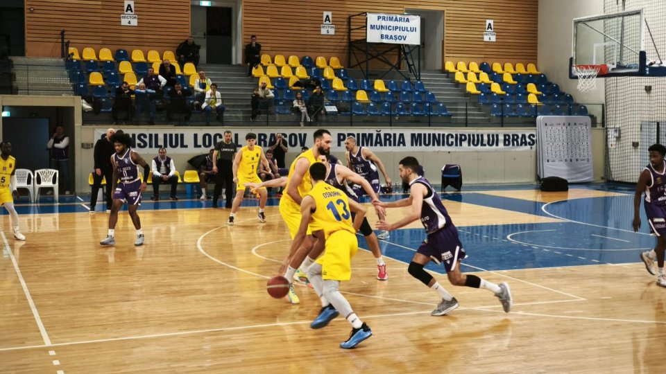 Baschet masculin: Victorie importantă pentru Corona în Liga Națională