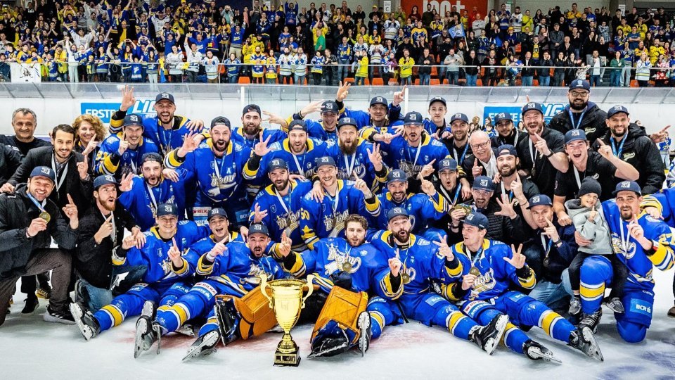 Hochei: Corona Brașov are 10 jucători în echipa națională, la startul pregătirilor pentru Campionatul Mondial