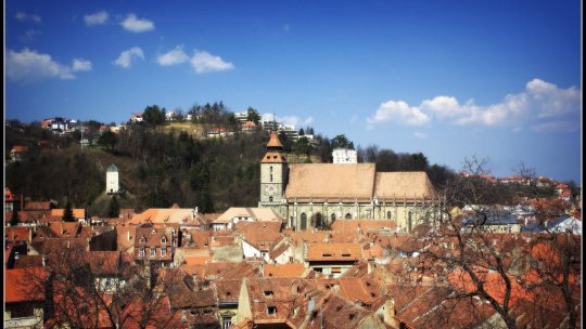 Biserica Neagră – Artă, Istorie, Muzică